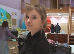 Czech Amateurs 29 – Prague girl fucks in a mall