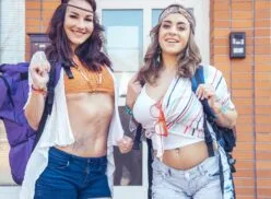 Fake Hostel – Festival Girls – Elena Vega