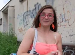 Public Agent – Complete Stranger Gives Nerdy Brunette A Public Creampie
