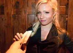 Public Agent – Gabi Gold Paid and Laid