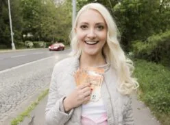Public Agent – Horny tourist hungry for Czech cock